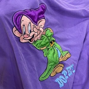DISNEY  WOMEN’S‎ 90'S DOPEY EMBROIDERED TEE SZ XL